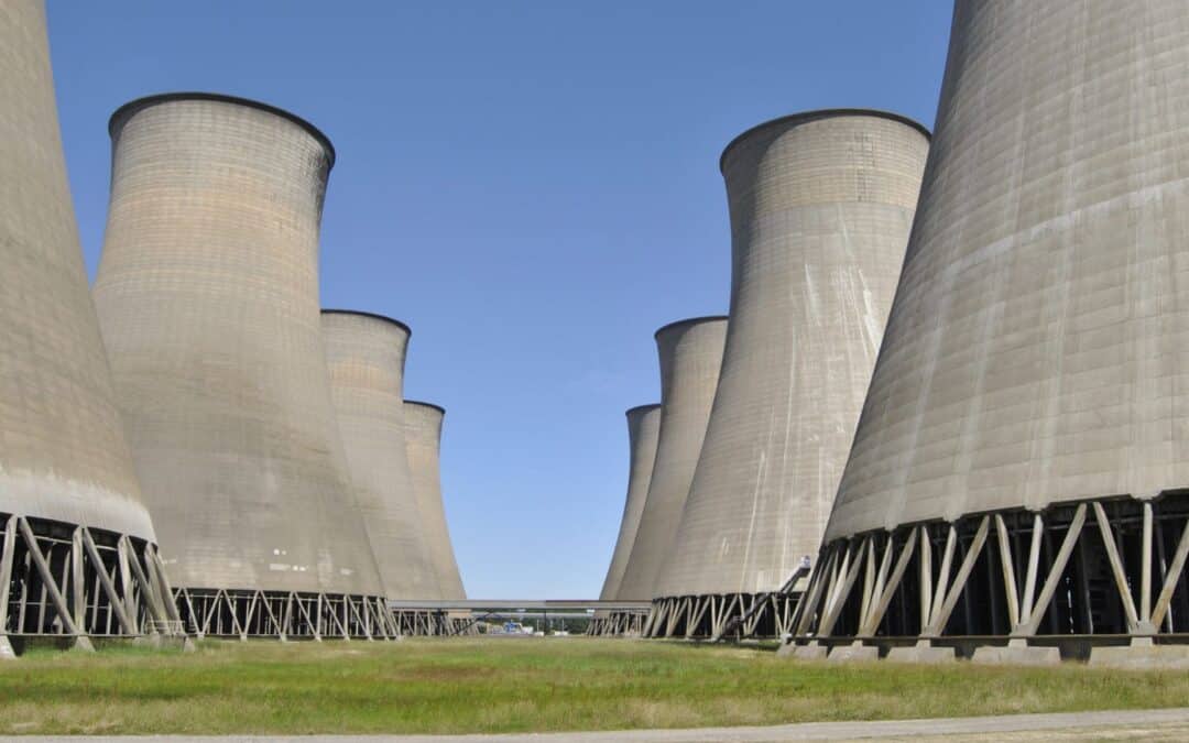 What Role Do Cooling Towers Play in Industrial Cooling Systems?